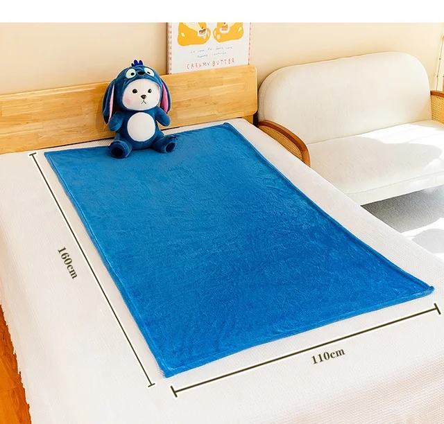 Blanket with Soft Toys