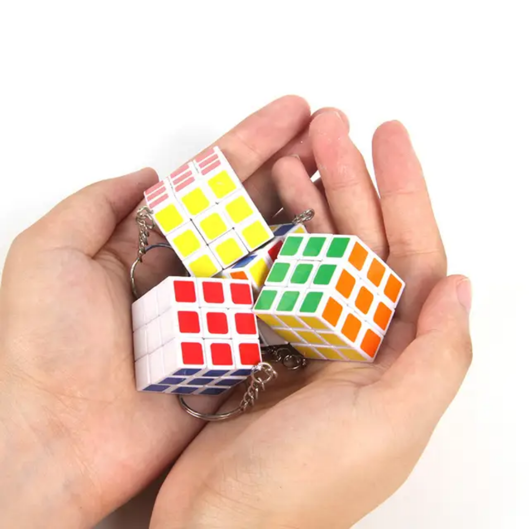 Rubik cube Keychain