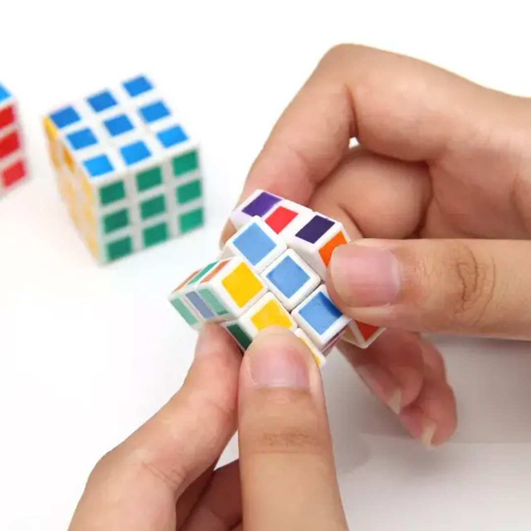 Rubik cube Keychain