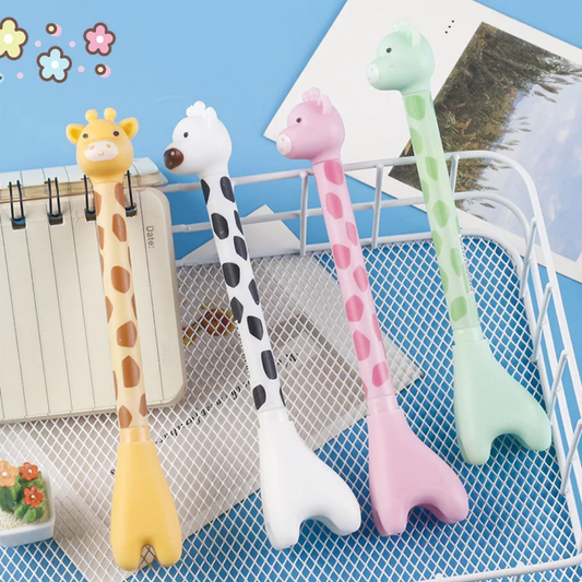 Giraffe Pen